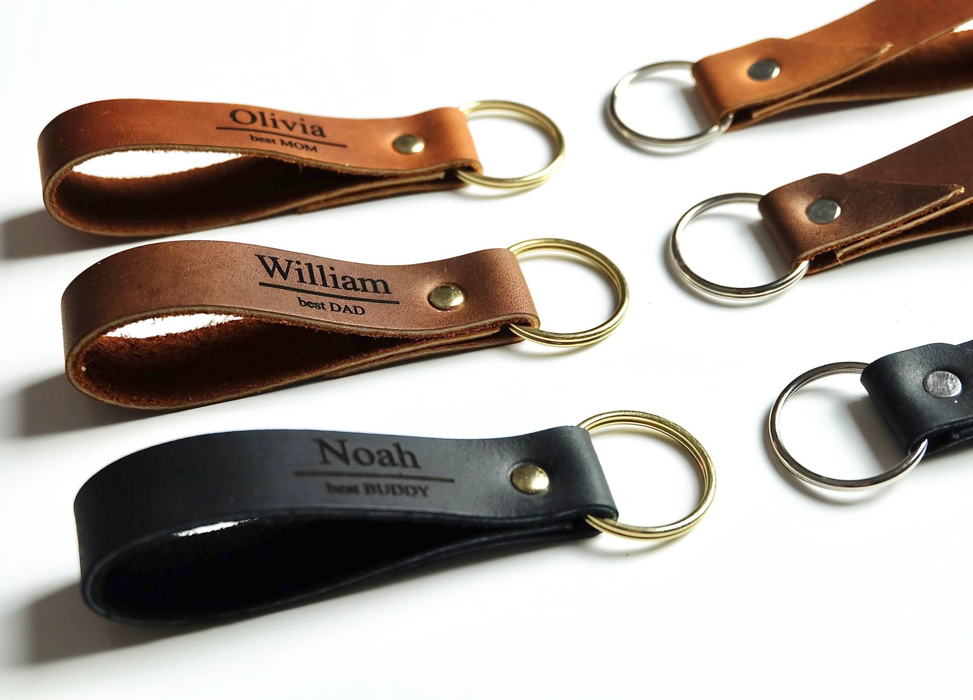 Personalized Keychain Leather, Keychains For Women, Wristlet, Men, Wallet, Boyfriend, Mom, Dad, Grandpa, Fob, Key Chain von tamiiStudio