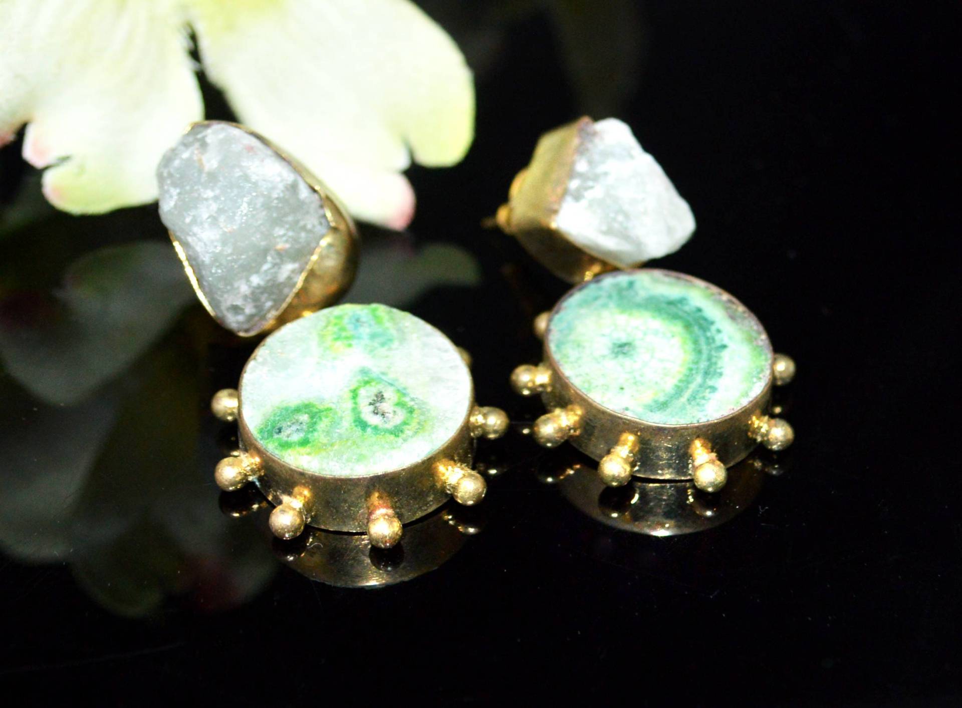 Grüne Druzy Ohrringe-Dangle-Lünette Set-Chrysopras Ohrringe-Dangle Gold Ohrringe-Drusy Ohrring Post-Druse Schmuck Taneesi von taneesijewelry