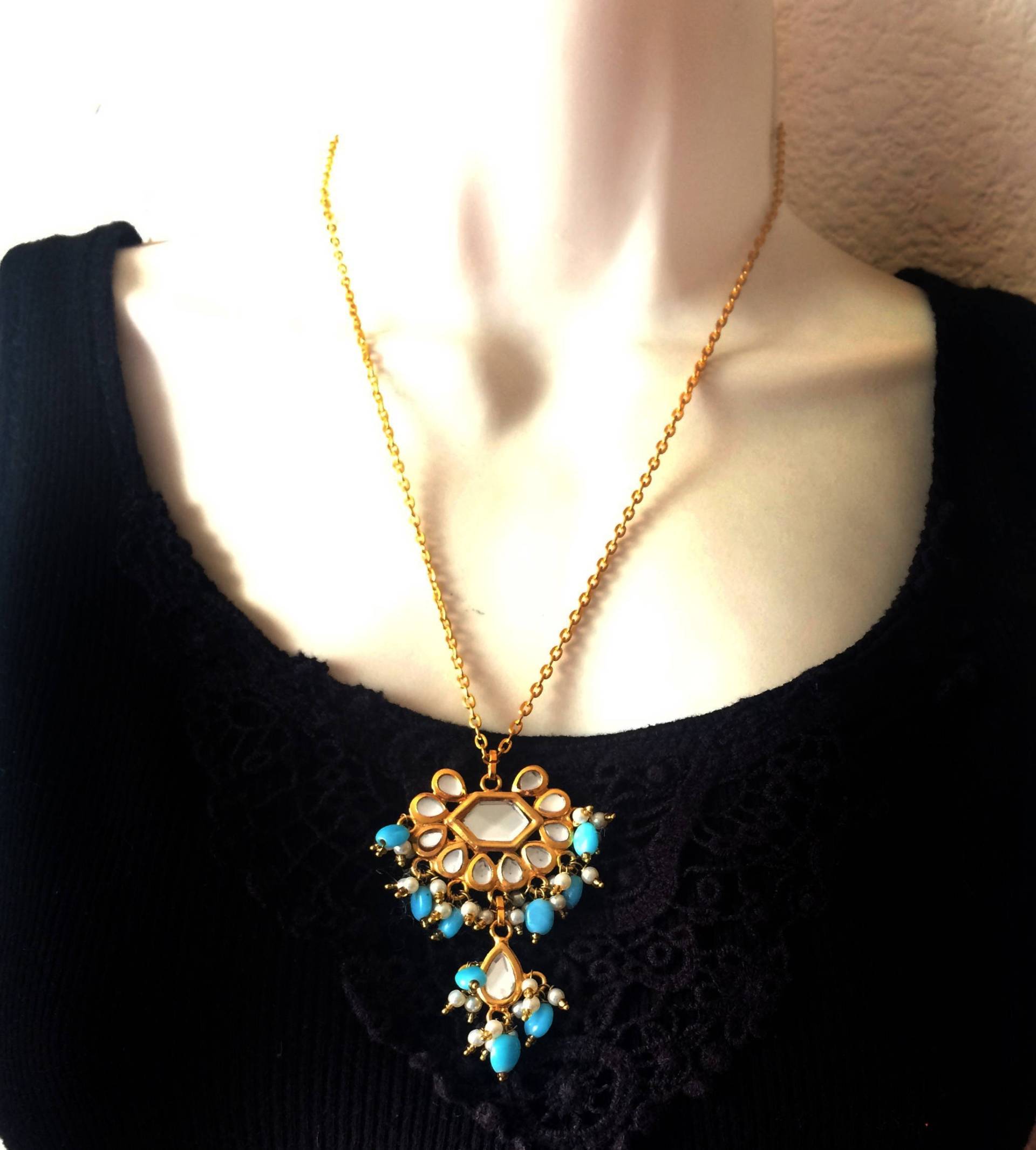 Kundan Anhänger Halskette-Türkis Perle Gold Schmuck-Spiegel Halskette, 22K Vergoldete Kette, Royal Mughal Schmuck Von Taneesi von taneesijewelry