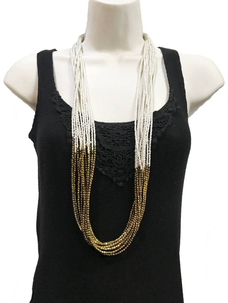Lange Boho Weißgold Halskette, Weiß & Gold Perlen Boho, Layering Statement Halskette Für Frauen von taneesijewelry
