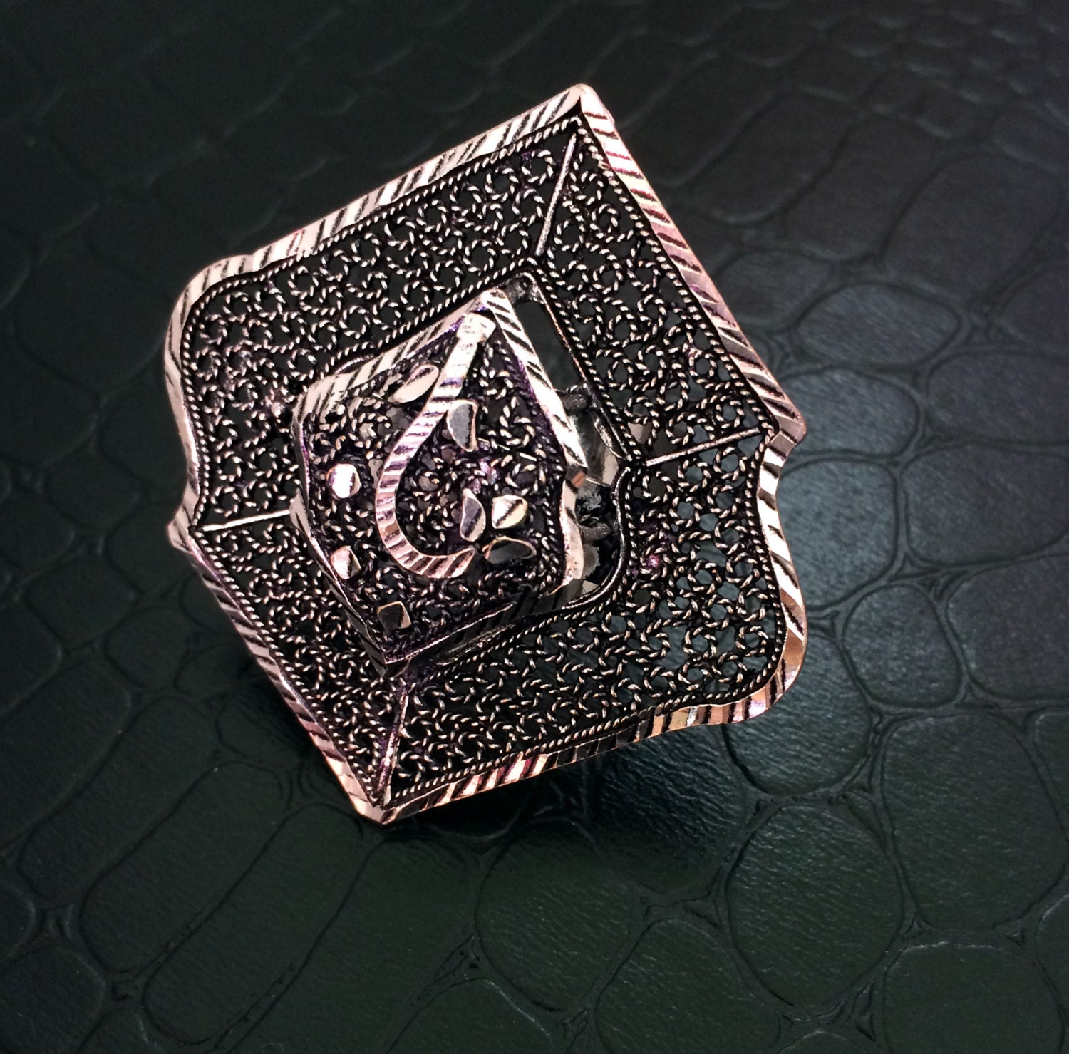 Wunderschöner Filigraner Ring - Großer Größenverstellbarer Vintage-statement-Schmuck Einzigartig, Exklusiver Designer-Cocktailring Von Ta von taneesijewelry