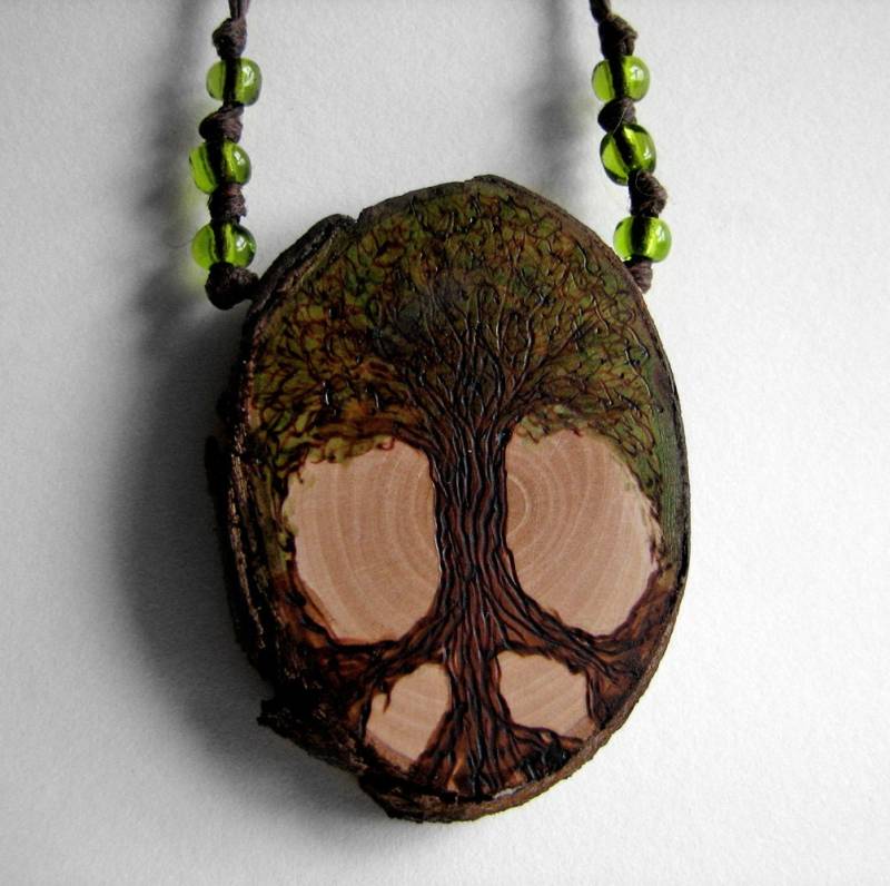 Friedensbaum Des Lebens Rustikale Zweig Scheibe Holz Peridot Perlen Hanf Halskette Von Tanja Sova Friedensbaum Des Lebens Rustikale Zweig Scheibe Holz Peridot Perlen Hanf Halskette Von Tanja Sova von tanjasova