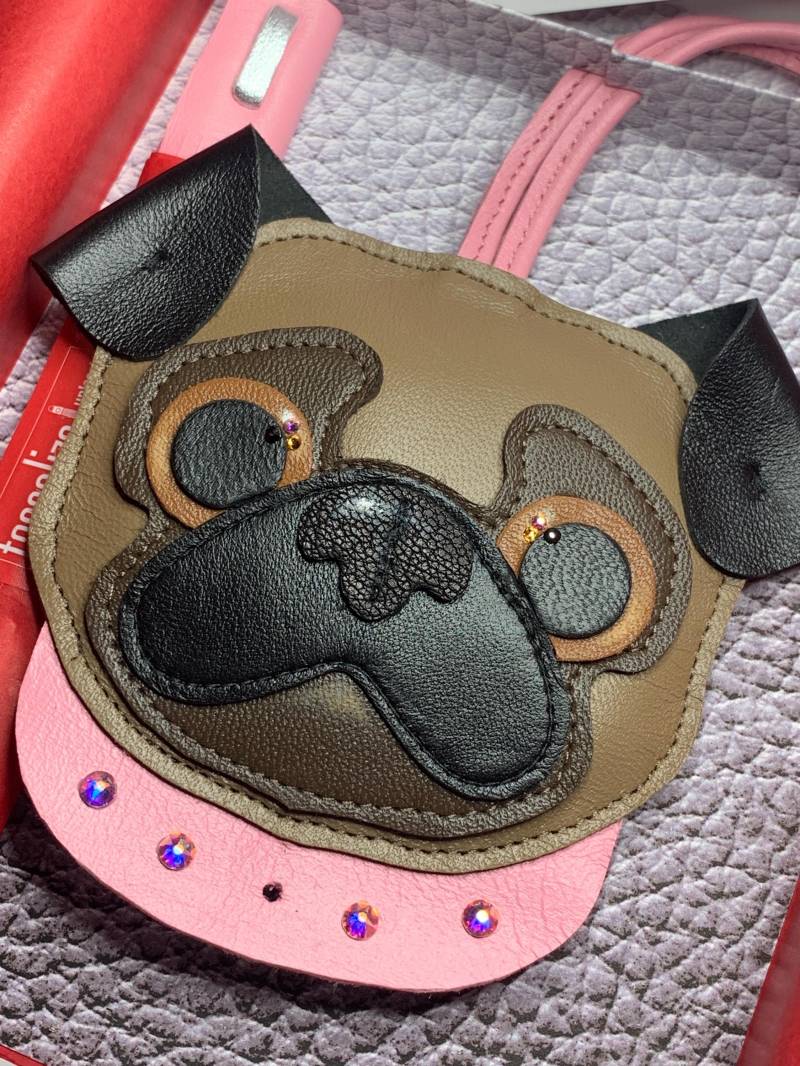 Rehkitz Mops Anhänger, Taschenanhänger Oder Schlüsselanhänger Rehkitz Mops Anhänger, Taschenanhänger Oder Schlüsselanhänger von tasselize