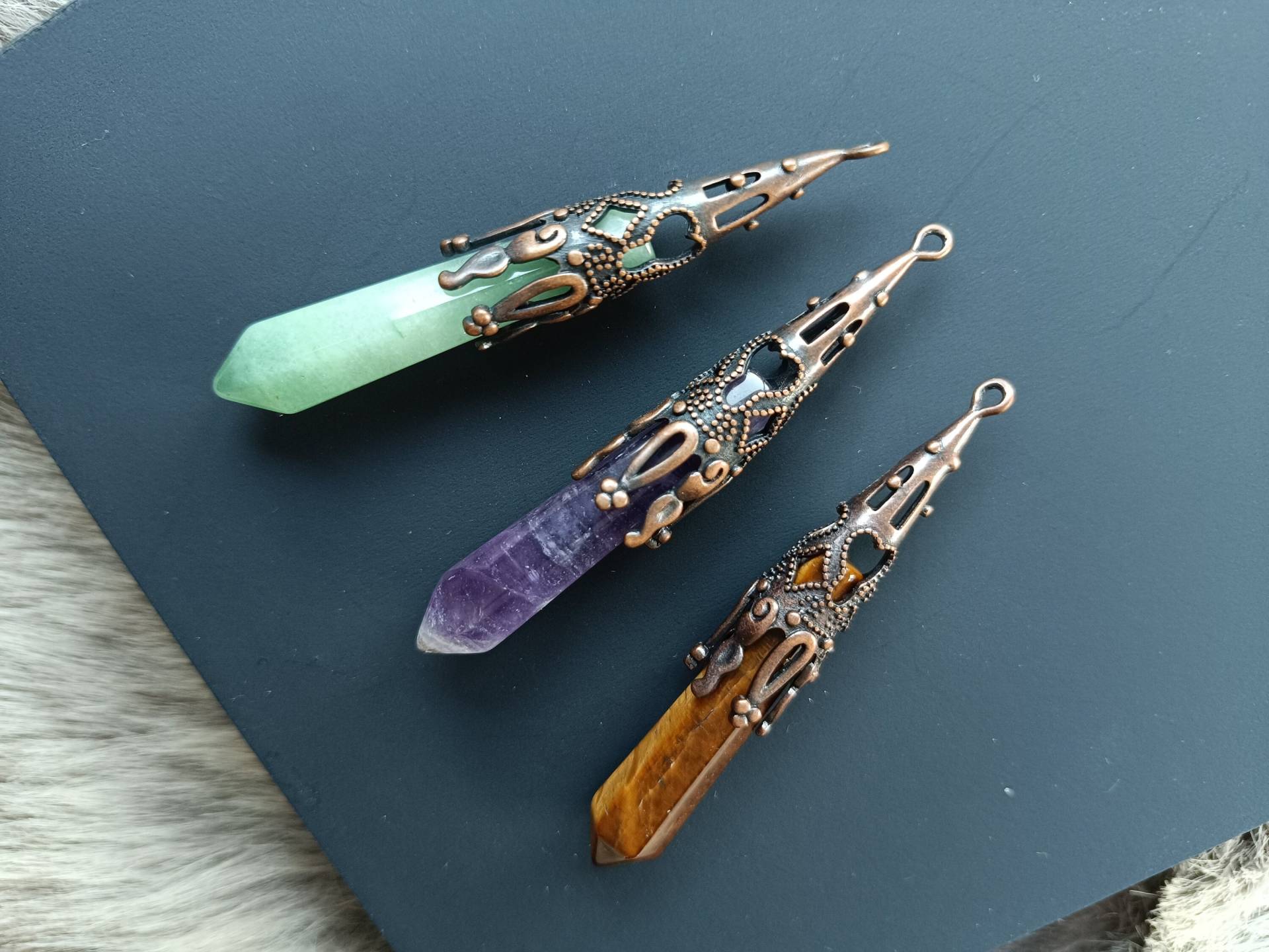 Anhänger Tiegerauge, Amethyst, Jade, Schmuck, Geschenk, Taufe, Kommunion, Hochzeit Anhänger Tiegerauge, Amethyst, Jade, Schmuck, Geschenk, Taufe, Kommunion, Hochzeit von taufkerzenwaltrop