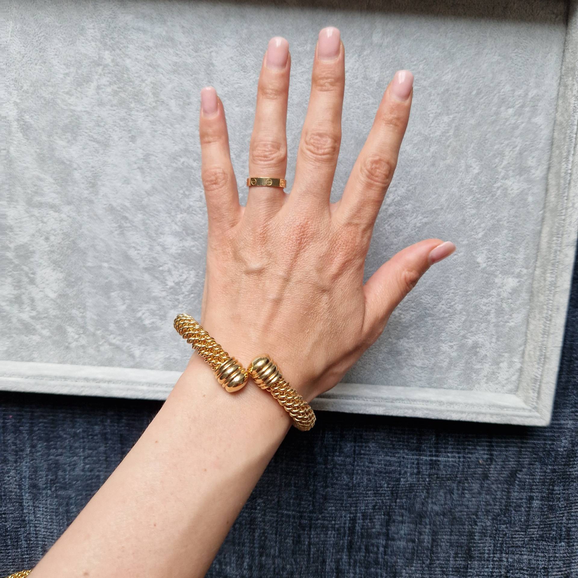 Vintage Armreifen-Armband, Vergoldet Biegbarer Sommerarmreif von tbymallano