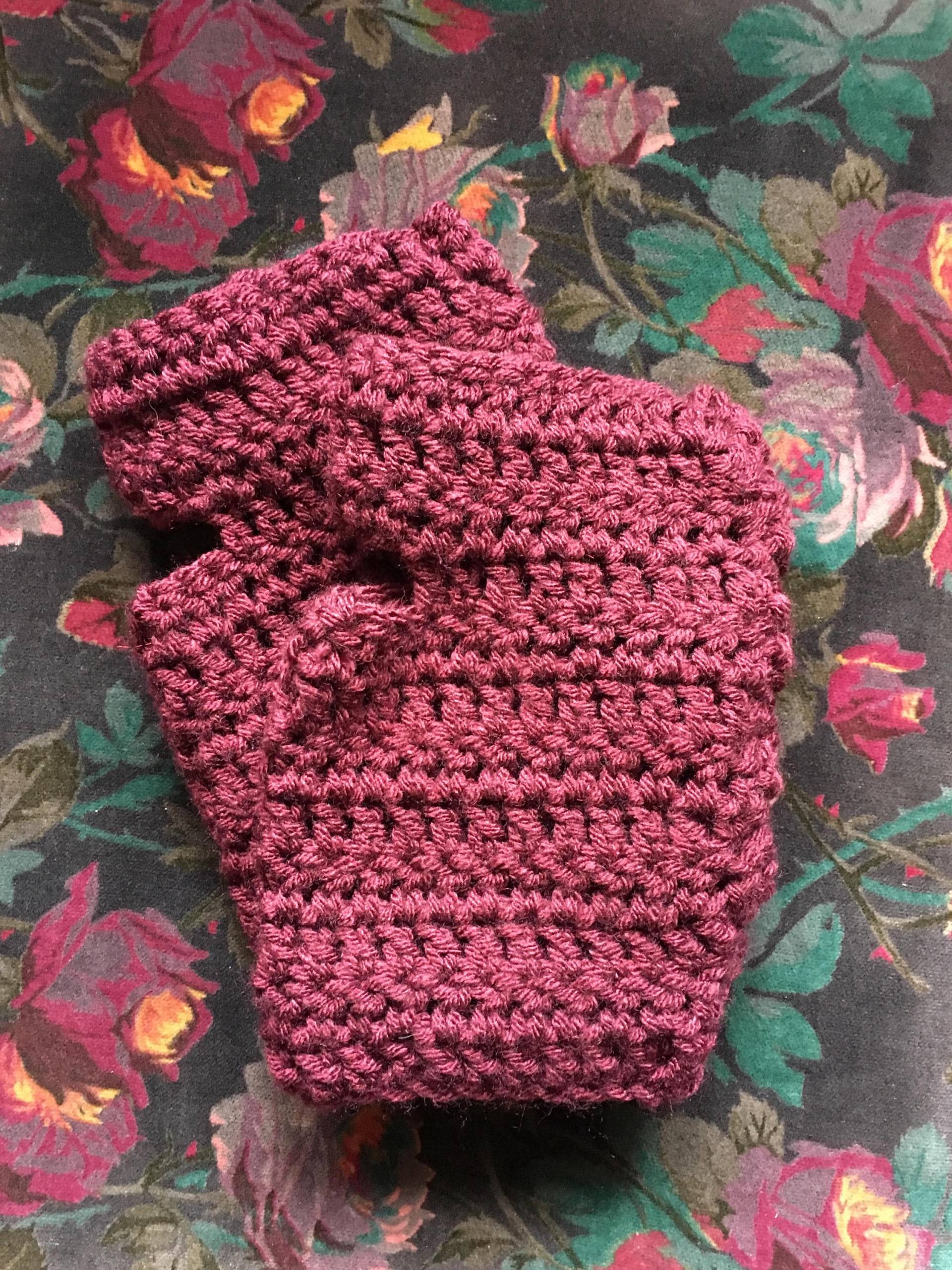 Häkeln Sie Fingerlose Handschuhe, Häkeln Handgelenkwärmer. Armwärmer. Winter-Accessoires, Herbst-Accessoires, Weihnachtsgeschenk. Winterbekleidung Häkeln Sie Fingerlose Handschuhe, Häkeln Handgelenkwärmer. Armwärmer. Winter-Accessoires, Herbst-Accessoires, Weihnachtsgeschenk. Winterbekleidung von teenytinyshoppe