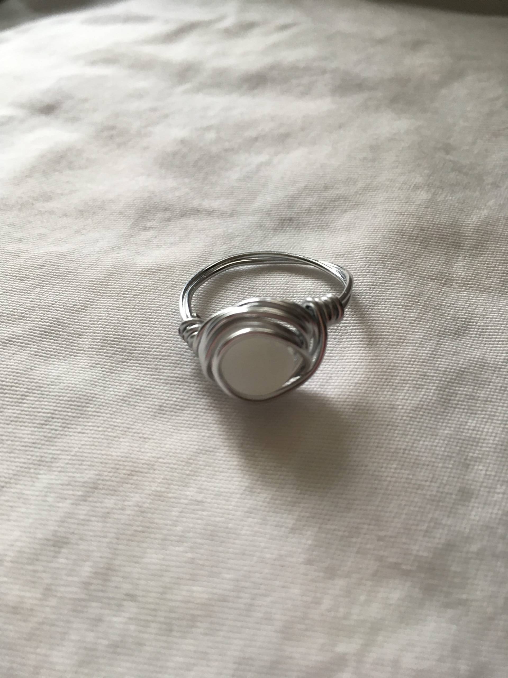 Nest-Ring, Minimale Silber-Ring. Wrap-Ring. Silber Drahtring. Maßgeschneidert Auf Bestellung. Handgemachte Ring. Einfache Nest Niedlich, Zierinzig Nest-Ring, Minimale Silber-Ring. Wrap-Ring. Silber Drahtring. Maßgeschneidert Auf Bestellung. Handgemachte Ring. Einfache Nest Niedlich, Zierinzig von teenytinyshoppe