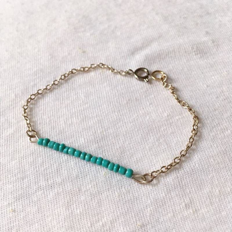 Perlen Armband, Zierliche Schichtung Armband. Minimale Perle Bar Silber-Kette. Zierinzig, Minimal. Maßgeschneidert Auf Bestellung. Geschenk Für Perlen Armband, Zierliche Schichtung Armband. Minimale Perle Bar Silber-Kette. Zierinzig, Minimal. Maßgeschneidert Auf Bestellung. Geschenk Für von teenytinyshoppe