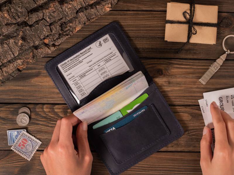 Leder Passport Brieftasche - Echtleder Reisebrieftasche Für Pässe Und Karten, Personalisierter Passhalter, Geschenk Reisende von tefia