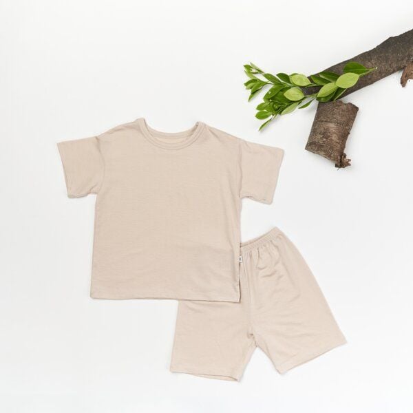 tetoi-vienna TENCEL kurzarm T-Shirt und kurze Hose Kinder Set "Waldbad" von tetoi-vienna