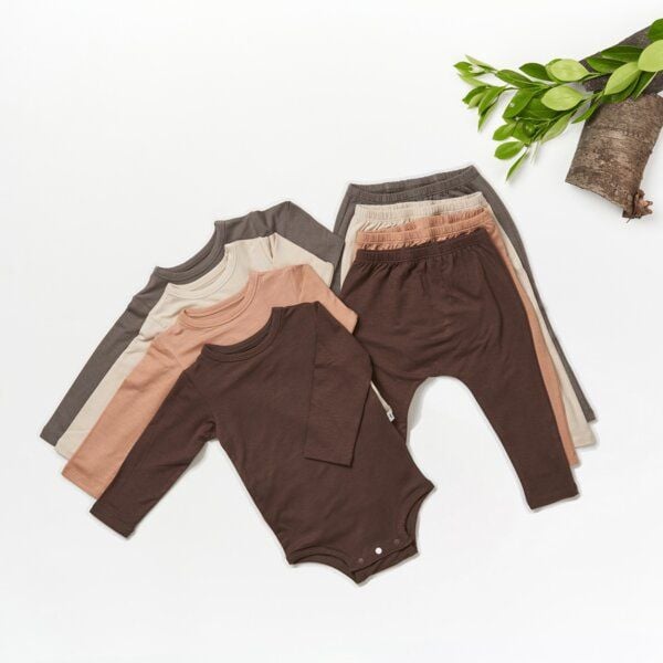 tetoi-vienna TENCEL langarm Body und lange Hose Baby Set "Waldbad" von tetoi-vienna