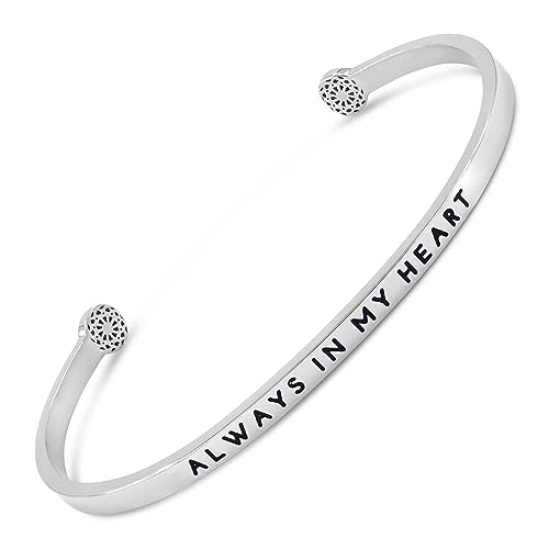 SIMPLE PLEDGE | Always In My Heart Armreif | Armband Damen mit Gravur in Silber | Perfekt als Schmuck Geschenk | Schwarze Gravur von the simple pledge