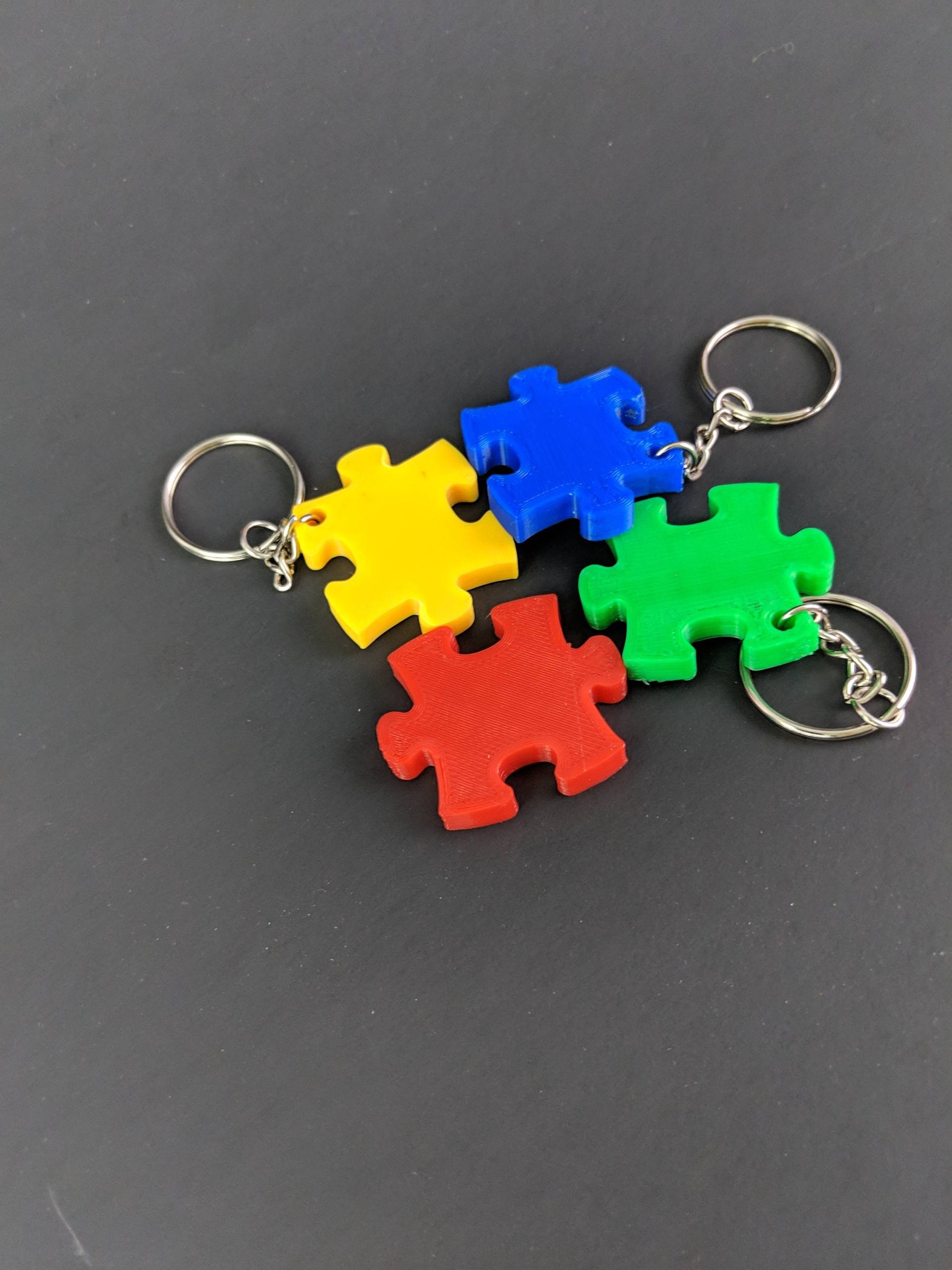 Autismus Puzzle Stück Bewusstsein Schlüsselanhänger Kleine Geschenkidee - 1 Autismus Puzzle Stück Bewusstsein Schlüsselanhänger Kleine Geschenkidee - 1 von theMFPros