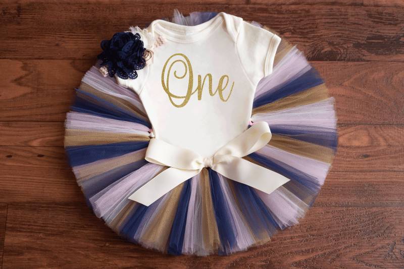 Erster Geburtstag Mädchen "Lauren' Rosa Marine Gold Outfit von thePhotoPunks