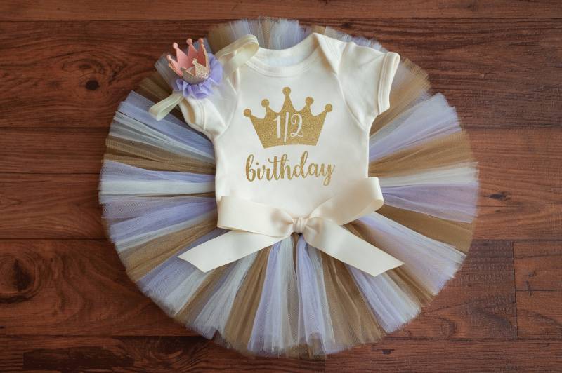 Mädchen Geburtstagsoutfit "Lexa Gold" von thePhotoPunks