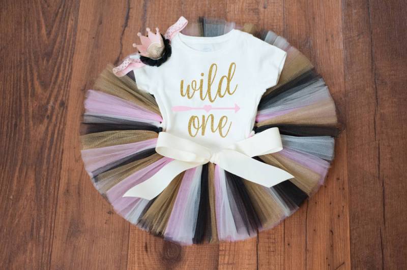 "Big's Girl Outfit "Zakaiyah" Rosa Schwarz Und Gold." von thePhotoPunks