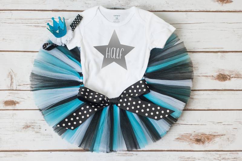 star Halber Geburtstag Outfit "Paige" 6 Monate Foto Outfit, Rockstar Tutu, Meilenstein, Tutu Set Für Baby Mädchen." von thePhotoPunks