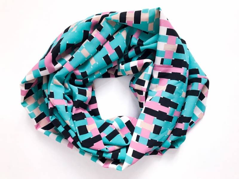 Handgemachte Infinity Schal Türkis Geometric Print, Mode-Accessoires, Schals & Wraps Schals, Geschenk Idee Geschenke Für Sie, Eternity Handgemachte Infinity Schal Türkis Geometric Print, Mode-Accessoires, Schals & Wraps Schals, Geschenk Idee Geschenke Für Sie, Eternity von theSoHo