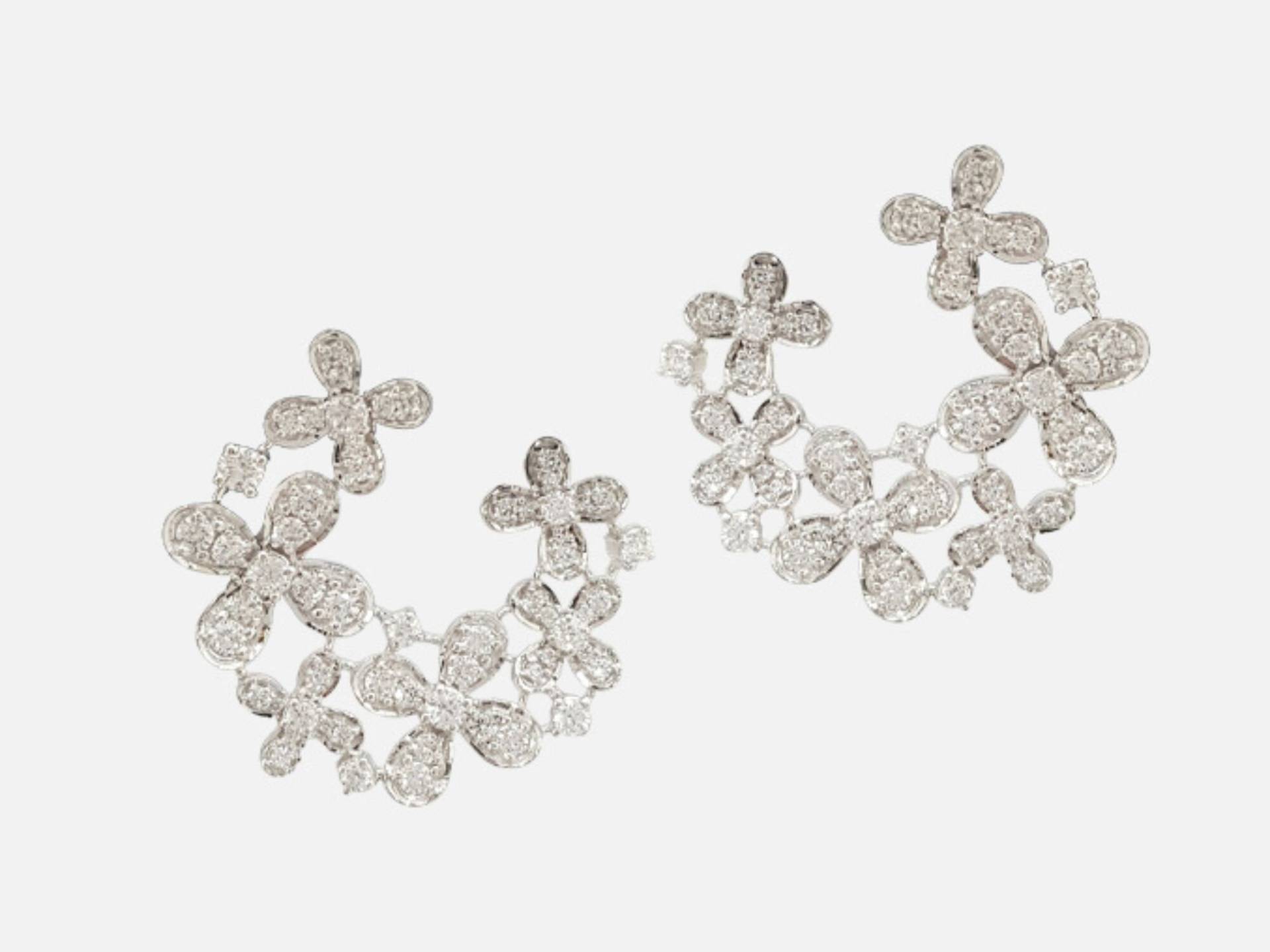 Floral Cluster Creolen Für Frauen 925 Sterling Silber Ohrstecker Vorne Weiß Rundschnitt Shop Handmade Party Wear Cz | Adastra Schmuck von theadastrajewelry