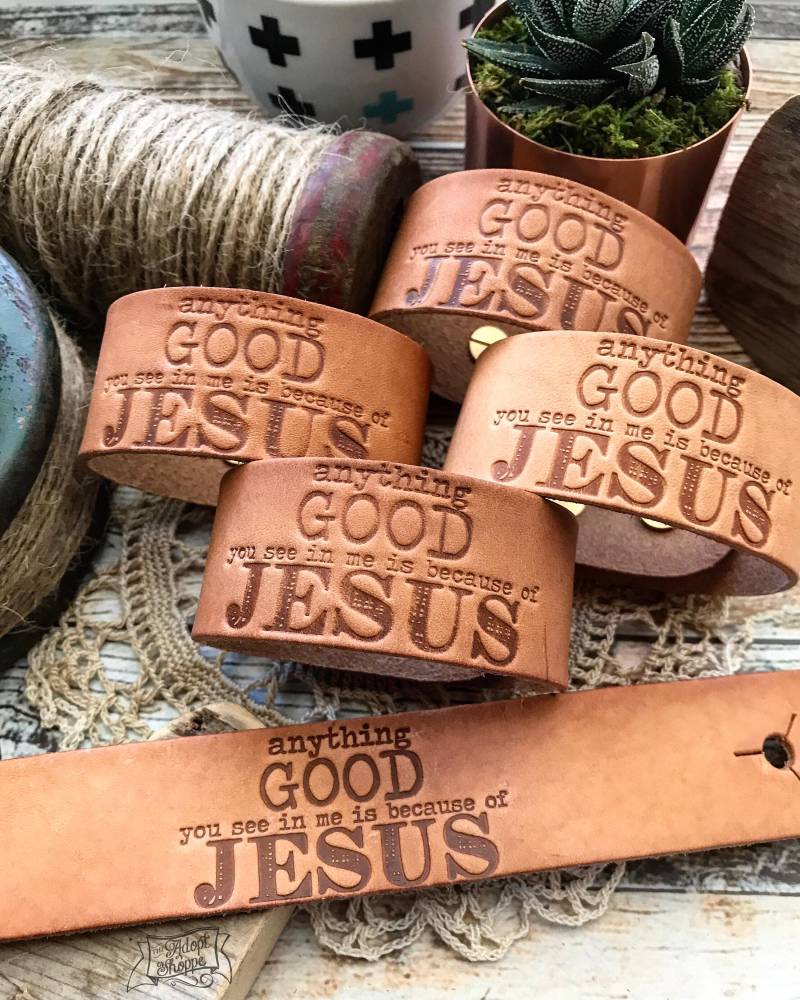 Alles Gut, Sie Sehen in Mir Ist Wegen Jesus Lederarmband | Kamel/Natur Alles Gut, Sie Sehen in Mir Ist Wegen Jesus Lederarmband | Kamel/Natur von theadoptshoppe