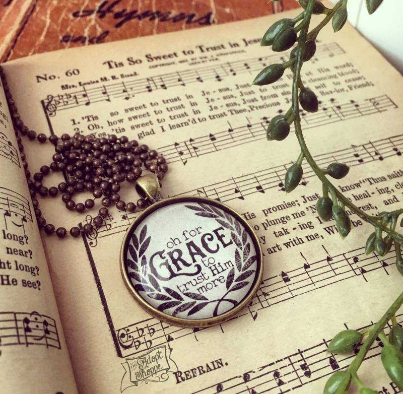 Oh Für Die Gnade, Ihm Mehr Hymne Halskette Zu Vertrauen Oh Für Die Gnade, Ihm Mehr Hymne Halskette Zu Vertrauen von theadoptshoppe