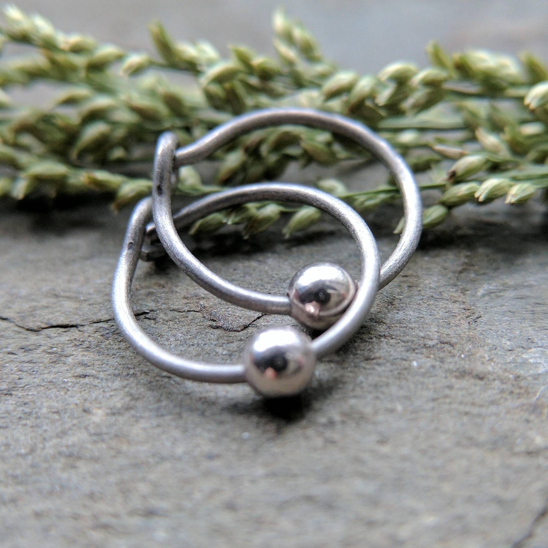 925 Silber Ohrringe, Titan Chirurgenstahl Schlichte Hoop Ohrringe Quicksilber By Thebeadedlily 925 Silber Ohrringe, Titan Chirurgenstahl Schlichte Hoop Ohrringe Quicksilber By Thebeadedlily von thebeadedlily