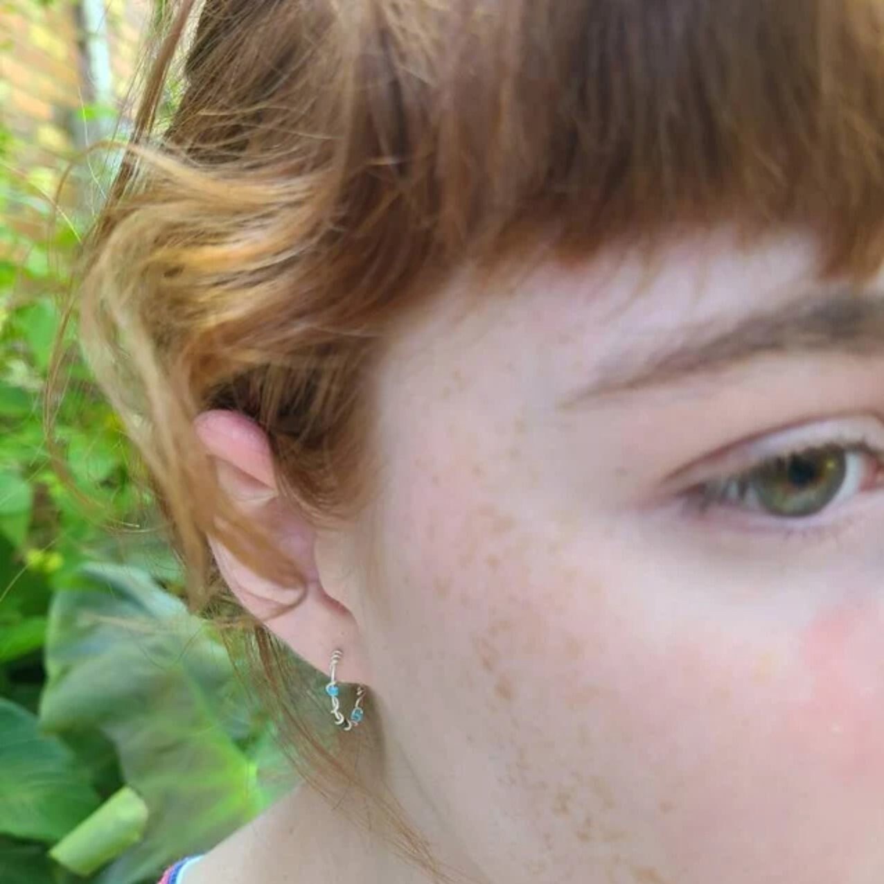 Perlenbeaded Vine Hoops Custom Hoop Ohrringe Primitive Serie Handgefertigt Von Thebeadedlily Perlenbeaded Vine Hoops Custom Hoop Ohrringe Primitive Serie Handgefertigt Von Thebeadedlily von thebeadedlily