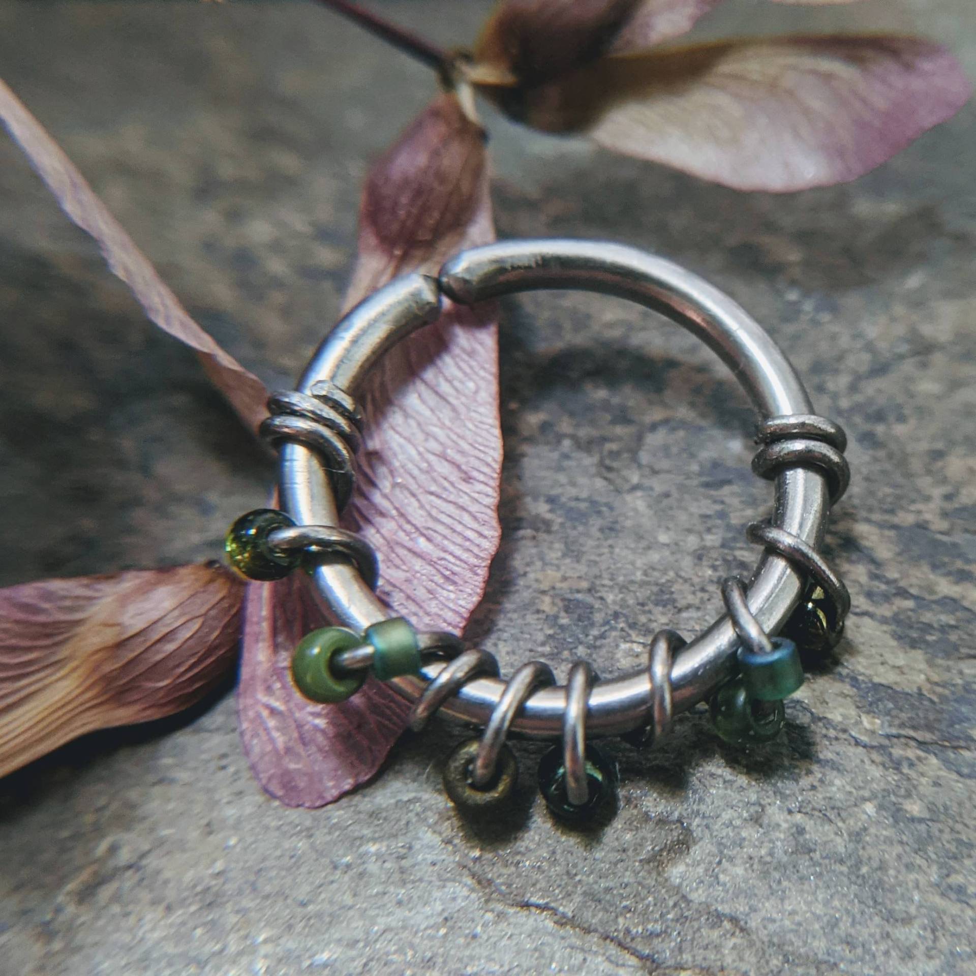 Verflochtene Septum Ring14G Niob ReifenHandgemacht Von Derbeadedlily Verflochtene Septum Ring14G Niob ReifenHandgemacht Von Derbeadedlily von thebeadedlily