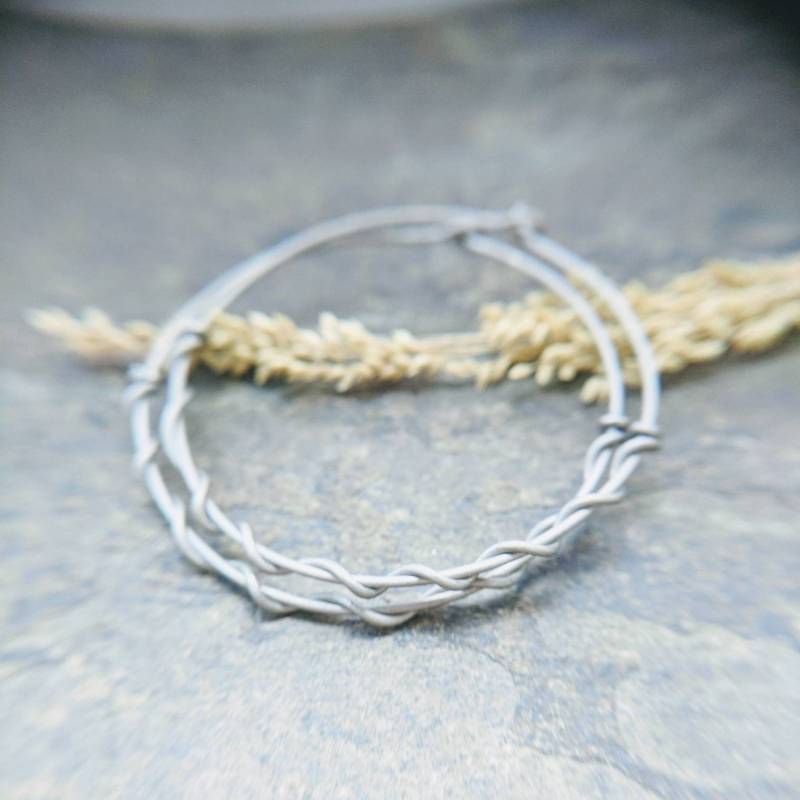 Wählen Sie Ihre Metall-Creolen, Sterling Silber Creolen, Einfache Gold Creolen-Handgefertigt Von Thebeadedlily Wählen Sie Ihre Metall-Creolen, Sterling Silber Creolen, Einfache Gold Creolen-Handgefertigt Von Thebeadedlily von thebeadedlily