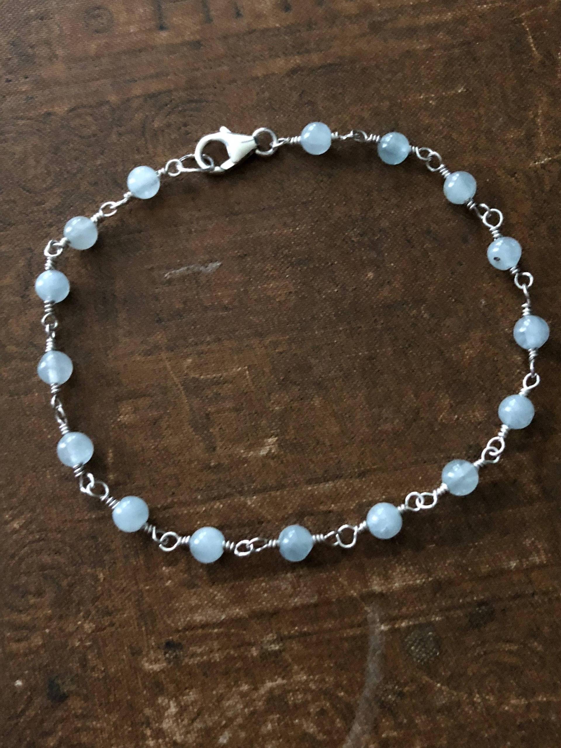 Aquamarin Und Sterling Armband, März Geburtsstein, Birthstone Verbunden Stack Boho Chic Style Aquamarin Und Sterling Armband, März Geburtsstein, Birthstone Verbunden Stack Boho Chic Style von thebigbluebead