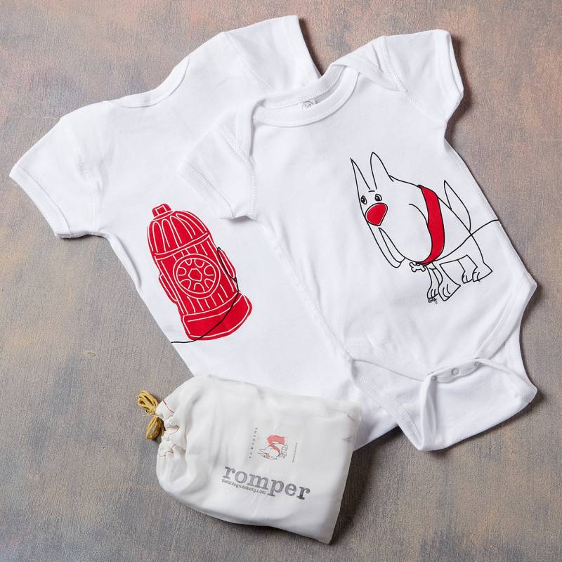 Hund Hydrant Strampler | Weiß + Grau von thebigmouthfrog