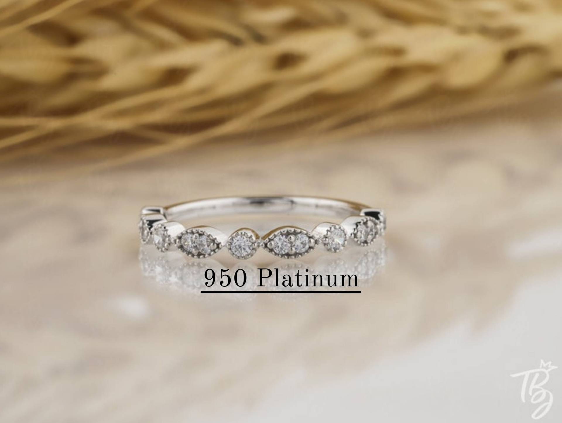 950 Platin Vintage Milgrain Moissanite Diamant Frauen Ehering Artdeco Band Marquise Und Punktförmiger Stapel Jahrestagring von thebridejewelry