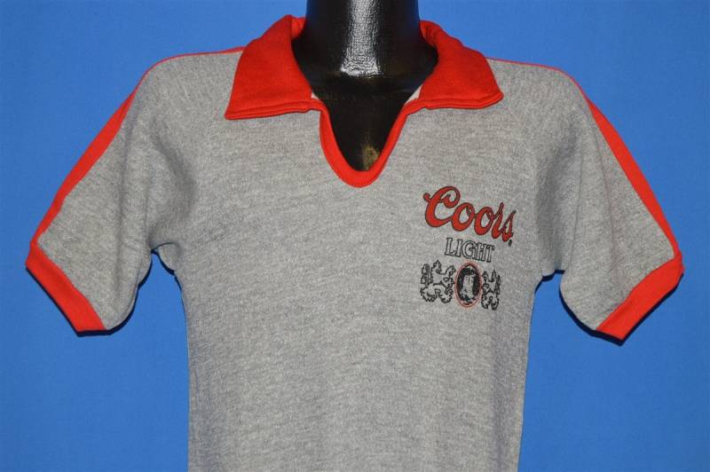 70Er Jahre Coors Light Beer Polo Deadstock Kurzarm Sweatshirt S 70Er Jahre Coors Light Beer Polo Deadstock Kurzarm Sweatshirt S von thecaptainsvintage