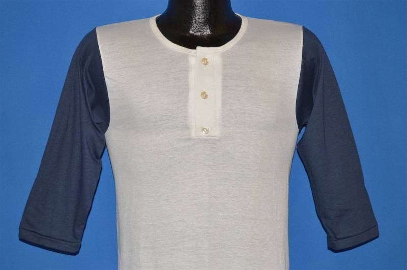 70Er Jahre Russel Athletic Deadstock Henley T-Shirt von thecaptainsvintage