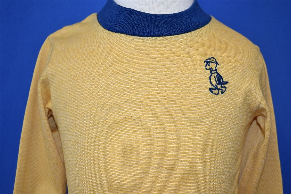 70Er Jahre Sears Gestickte Schildkröte Langarm T-Shirt 2T von thecaptainsvintage
