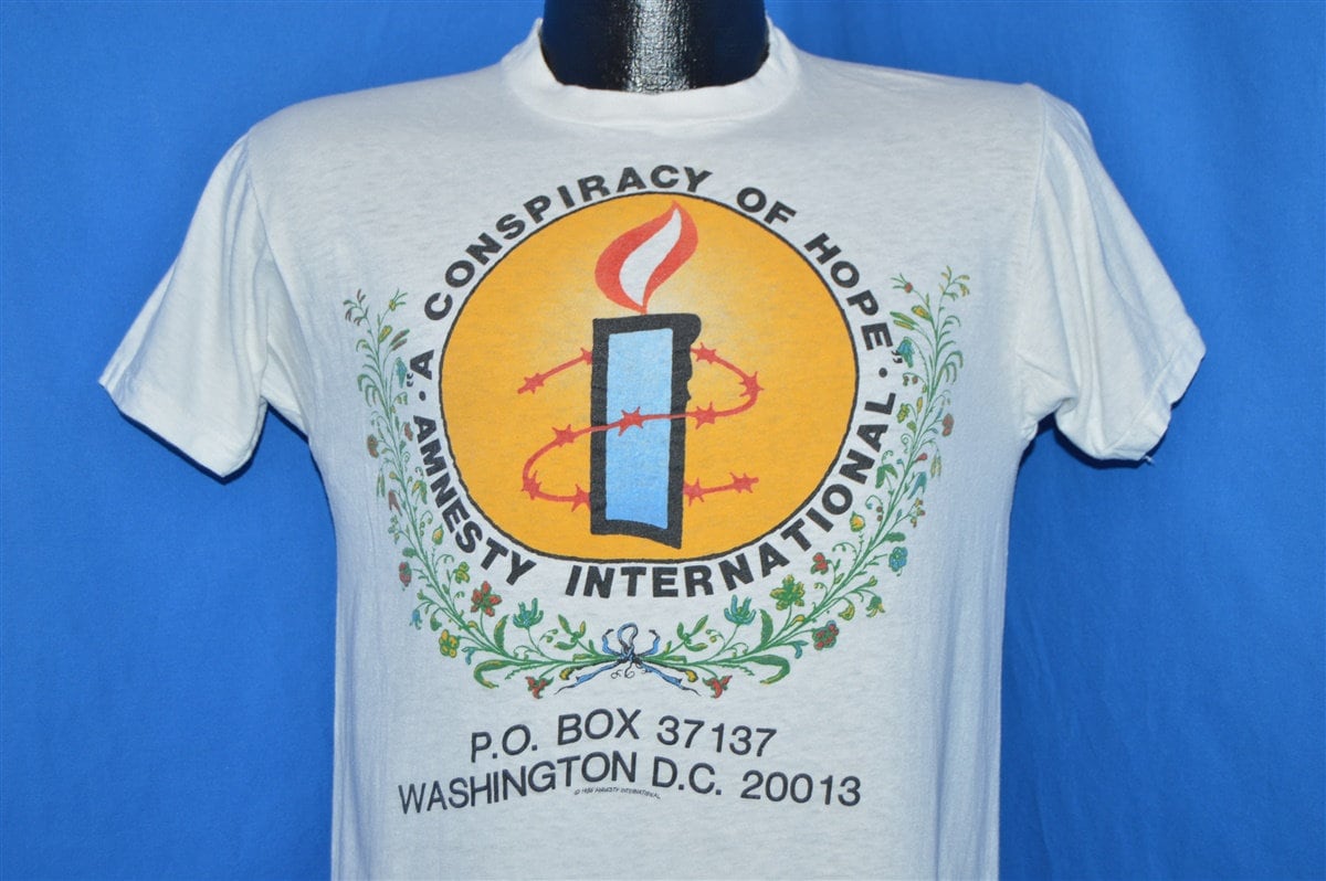 80Er Jahre Amnesty International A Conspiracy Of Hope T-Shirt Small 80Er Jahre Amnesty International A Conspiracy Of Hope T-Shirt Small von thecaptainsvintage