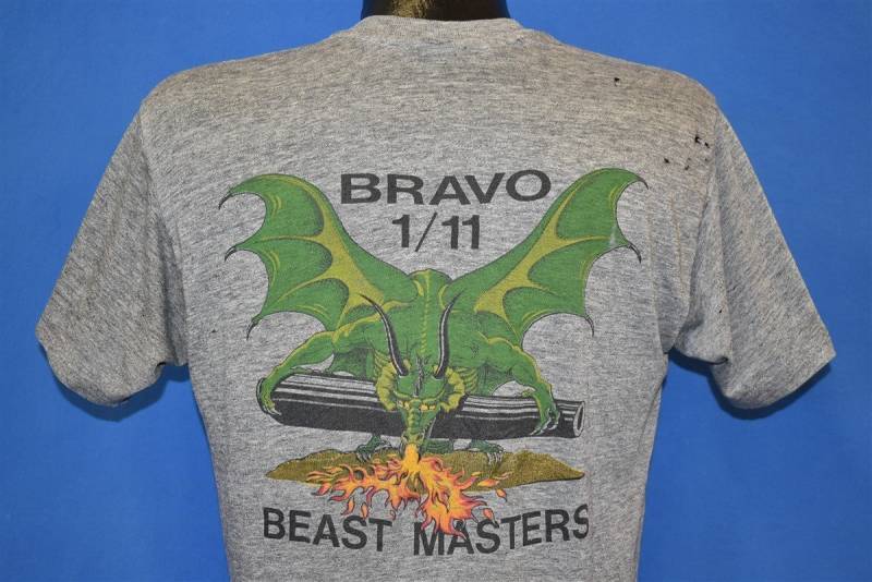 80Er Jahre Bravo 1/11 Beast Masters Distressed T-Shirt Medium von thecaptainsvintage