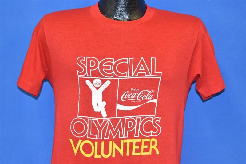 80Er Jahre Coca Cola Volunteer T-Shirt von thecaptainsvintage