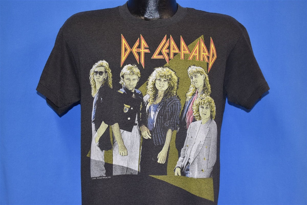 80Er Jahre Def Leppard Hysteria 1987 Album-Poster Heavy Metal Rock T-Shirt Medium von thecaptainsvintage