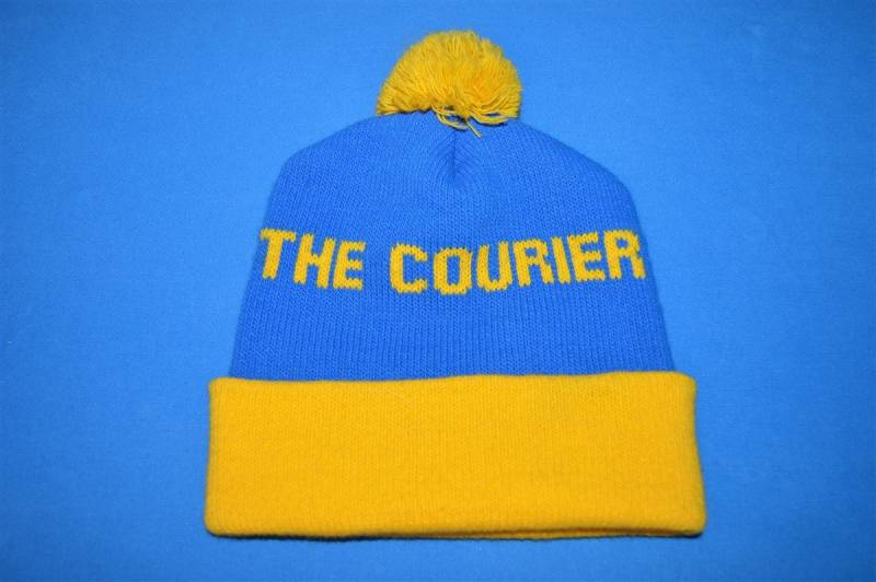 80Er Jahre The Courier Zeitungs Bommel Wintermütze von thecaptainsvintage