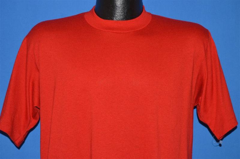 80Er Jahre Ungetragenes Blank Red Jerzees T-Shirt Medium 80Er Jahre Ungetragenes Blank Red Jerzees T-Shirt Medium von thecaptainsvintage