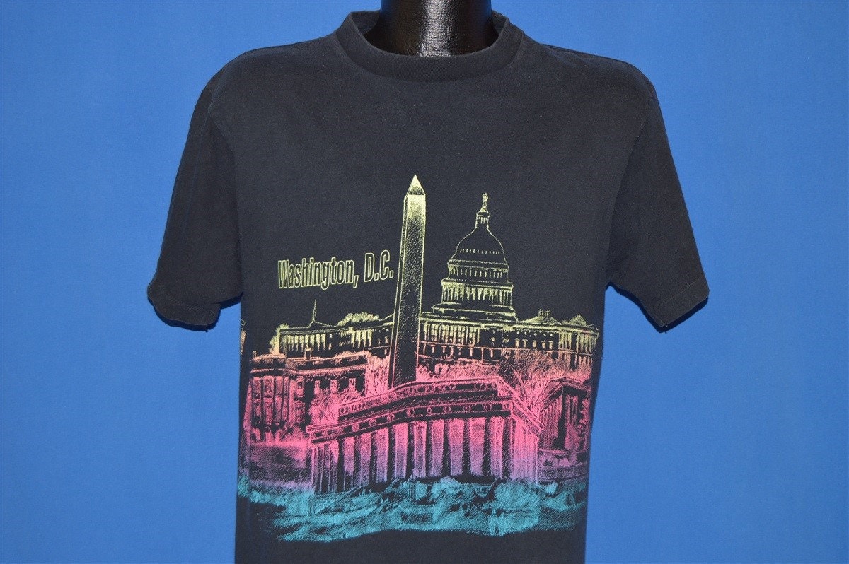 90Er Jahre Washington, D.c. Neon Tourist T-Shirt Large von thecaptainsvintage