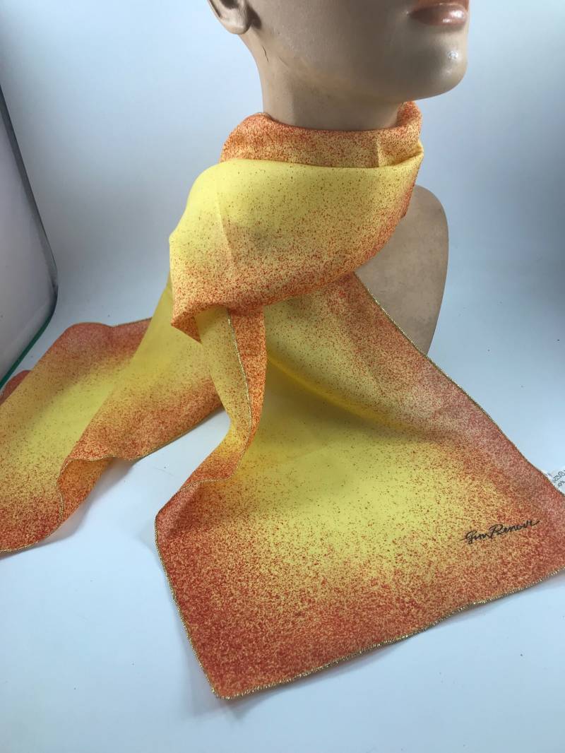 Vintage Damen Gelb Und Orange Gum Renoir Signierter Polyester Schal Mit Metallic Gold Trim von thecherrychic