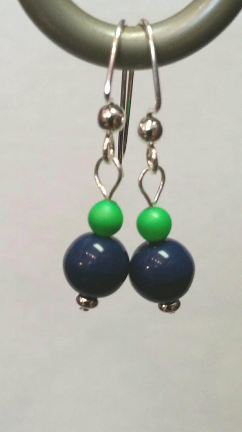 Seattle Seahawks/Leverkusen Team Farben Ohrringe Seattle Seahawks/Leverkusen Team Farben Ohrringe von thedragonpurple