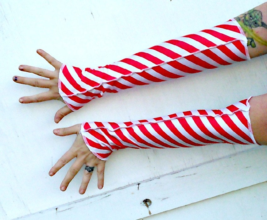 Candy Cane Armstulpen Rot Weiß Gestreift von thegeekgarden