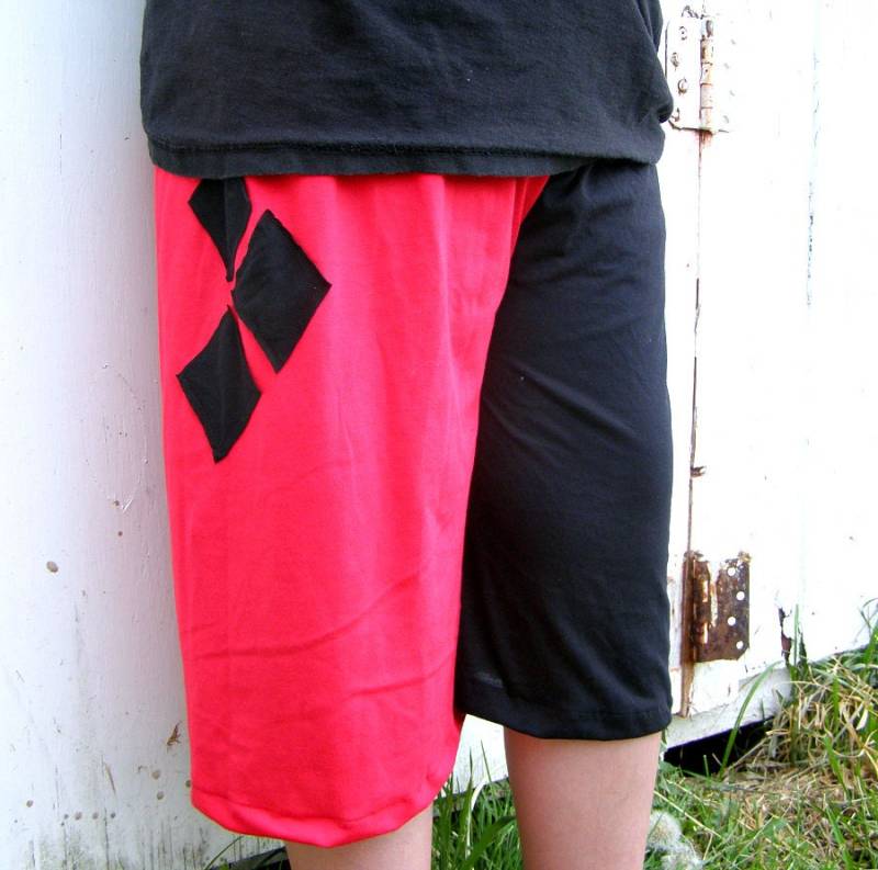 Harley Q S-xl Kostüm Cosplay Arkham Unisex Baggy Shorts von thegeekgarden