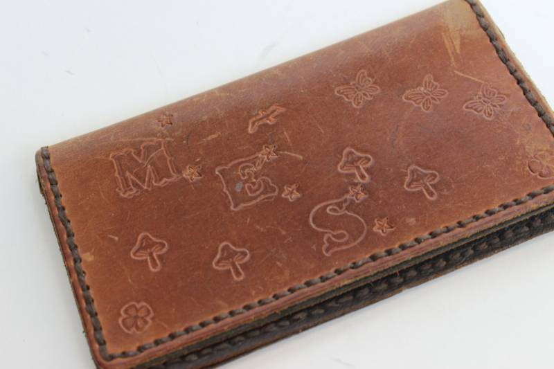 Jahrgang Hand Punzierte Brieftasche Geprägt Vintage Herren Geldbörse Braun Jahrgang Hand Punzierte Brieftasche Geprägt Vintage Herren Geldbörse Braun von thegypsygoat