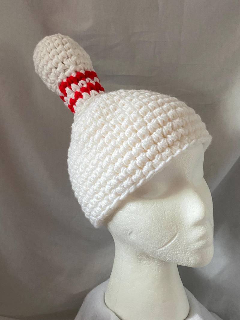 Gehäkelter Bowling Pin Hut Einzigartiges Halloween Kostüm von theheadsaid