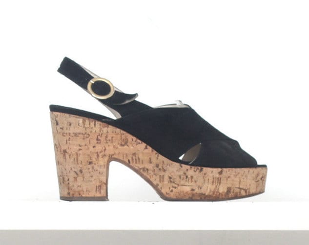 70Er Jahre Schwarze Wildleder Kork Plateau Sandalen von theindustry