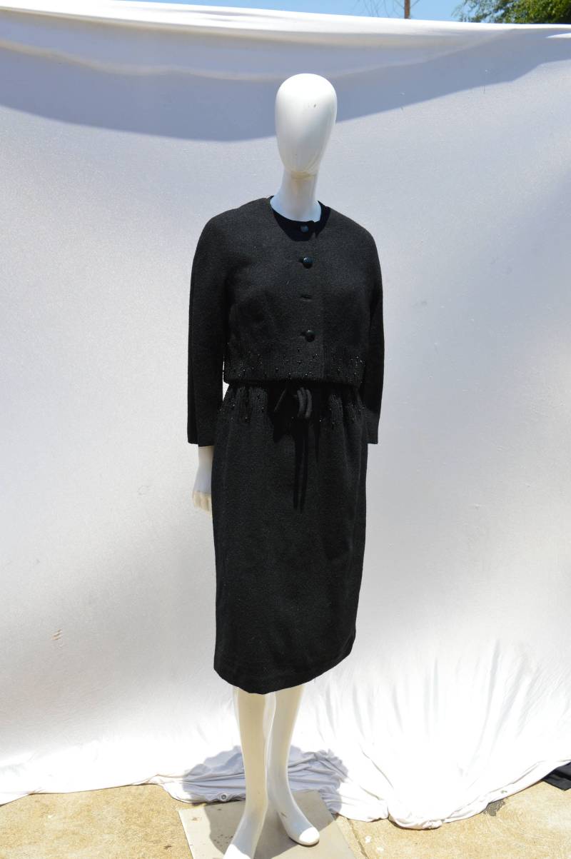 Vintage 60's Elizabeth Arden Nyc Hand Besticktes Kleid Mit Passender Jacke Cocktailformales Designerkleid Gr. 8 Von Thekaliman von thekaliman